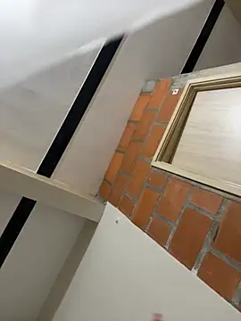 Mia jhoonson online show from November 2025 12:57:01 AM