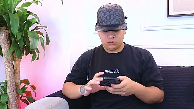 Naim Bennetsex online show from February 2026 06:36:02 PM