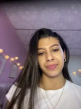 Lenapink19 online show from February 2026 07:28:02 PM