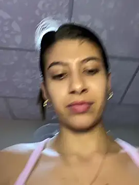 Lenapink19 online show from February 2026 10:25:02 PM