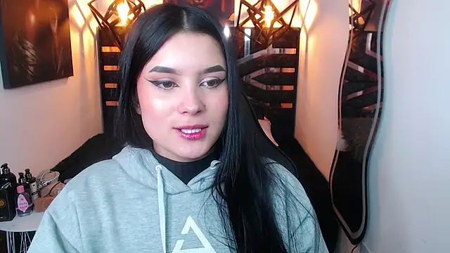 Snapshot of Natalie_loffreda chatting on April 2026 07:59:01 PM Natalie loffreda online show from April 2026 07:59:01 PM