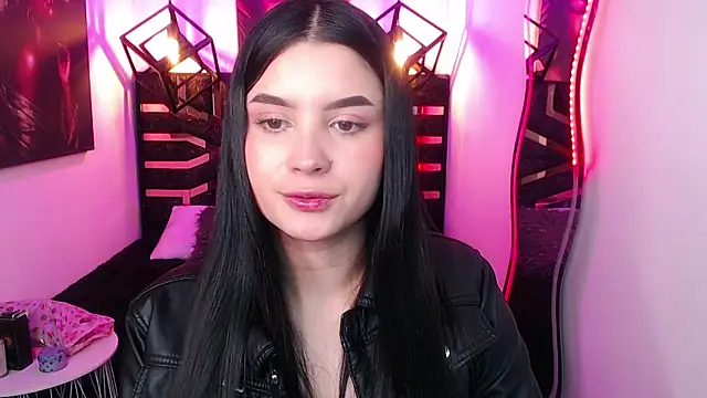 Snapshot of Natalie_loffreda chatting on April 2026 08:14:02 PM Natalie loffreda online show from April 2026 08:14:02 PM