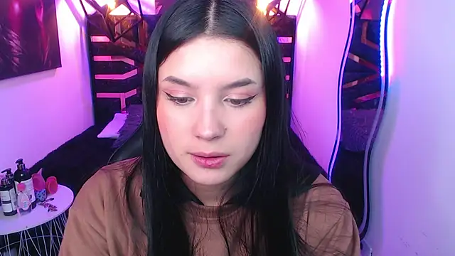 Snapshot of Natalie_loffreda chatting on May 2026 08:03:02 PM Natalie loffreda online show from May 2026 08:03:02 PM