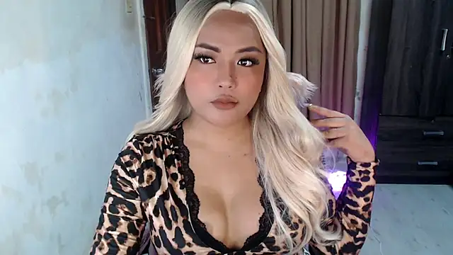 cumming liza online show from November 2025 10:49:02 AM