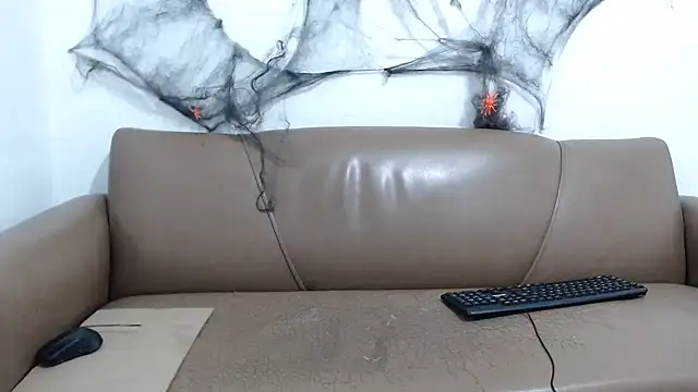 Dan jonson15 online show from October 2025 02:20:01 PM