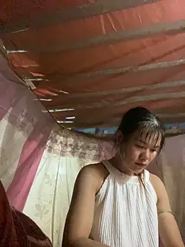 PhanHaa online show from November 2025 02:28:01 PM