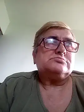 Sonya51561 online show from September 2025 01:02:01 PM