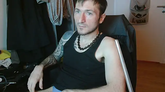 th1  online show from April 2026 10:44:01 PM