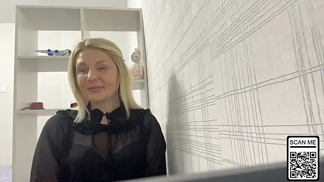 Blondie xoxoxo online show from October 2025 05:42:01 PM