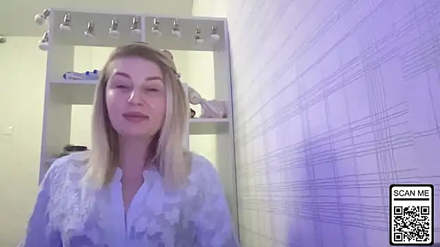 Blondie xoxoxo online show from January 2026 05:15:02 PM