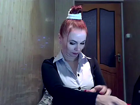 Kisa26311 online show from December 2025 09:37:02 AM