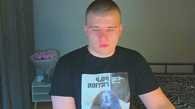 Snapshot of kittenmurr chatting on October 2025 08:13:02 PM kittenmurr online show from October 2025 08:13:02 PM