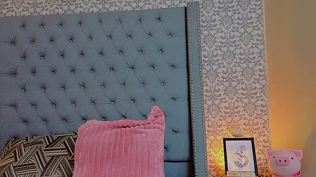 Snapshot of Abby_roussee chatting on February 2026 09:30:02 PM Abby roussee online show from February 2026 09:30:02 PM