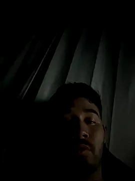 Snapshot of JJ775MC chatting on November 2025 04:02:02 AM JJ775MC online show from November 2025 04:02:02 AM