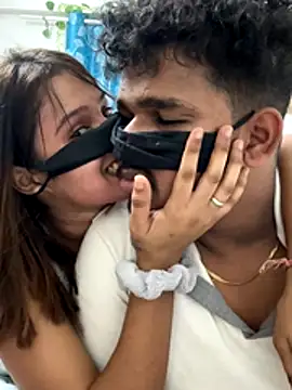 Cutie Shruti online show from November 2025 07:16:02 PM