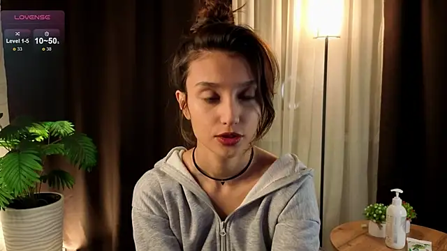 Snapshot of ZadengiDaaa chatting on September 2025 05:16:02 PM ZadengiDaaa online show from September 2025 05:16:02 PM