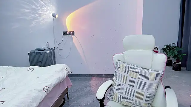 suger-TT online show from December 2025 07:53:02 PM