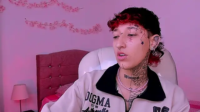 Luci Rose online show from February 2026 01:30:02 PM