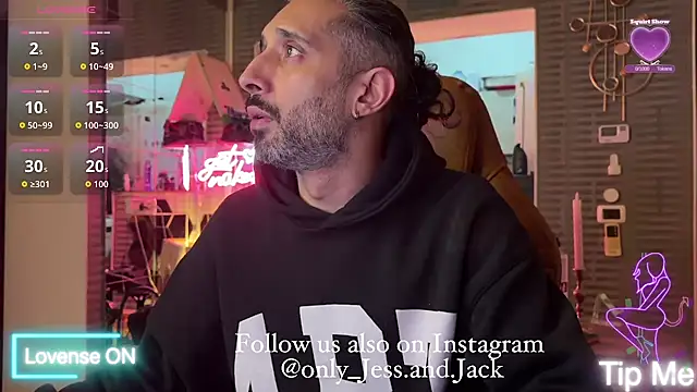 Secret Lovers1 online show from February 2026 08:51:02 PM