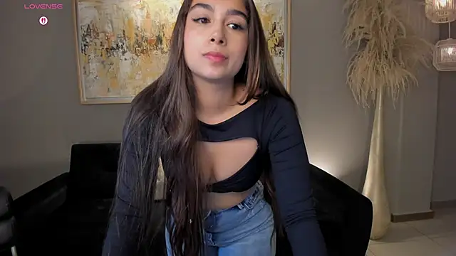 Snapshot of VeronicaBlue chatting on December 2025 10:35:01 AM VeronicaBlue online show from December 2025 10:35:01 AM