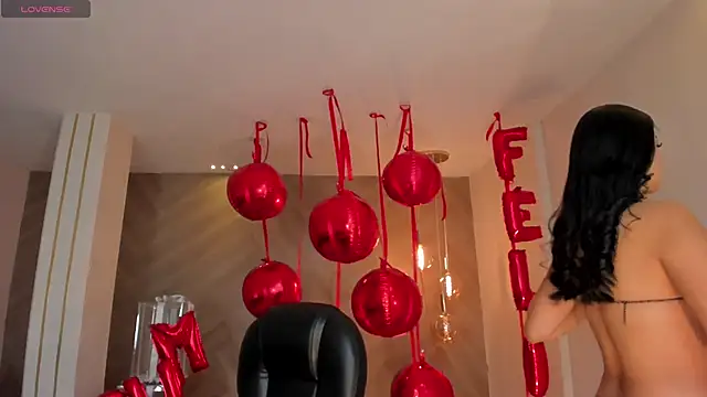 NataliaGaret online show from October 2025 03:18:01 AM