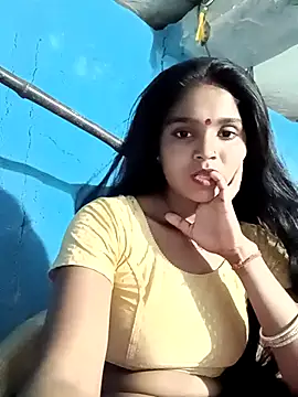 Snapshot of Harini_Gautam chatting on March 2026 03:11:01 PM Harini Gautam online show from March 2026 03:11:01 PM