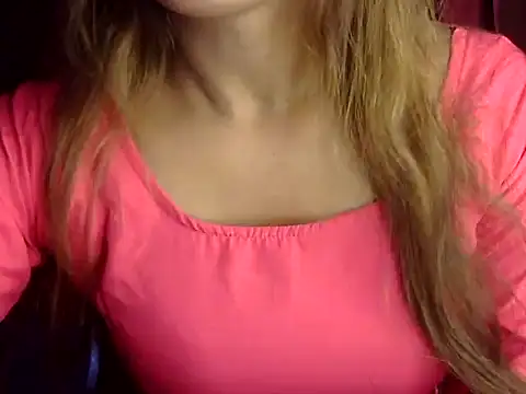 Snapshot of heartless_Queen chatting on September 2025 04:58:01 AM heartless Queen online show from September 2025 04:58:01 AM