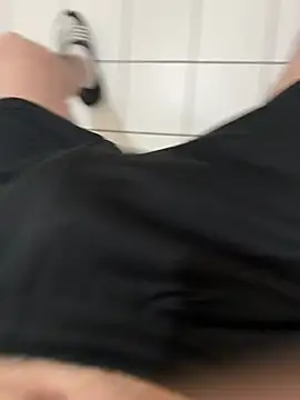 Snapshot of Dicksxd chatting on February 2026 04:00:02 PM Dicksxd online show from February 2026 04:00:02 PM