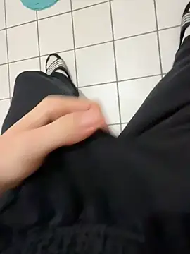 Snapshot of Dicksxd chatting on February 2026 04:50:02 AM Dicksxd online show from February 2026 04:50:02 AM