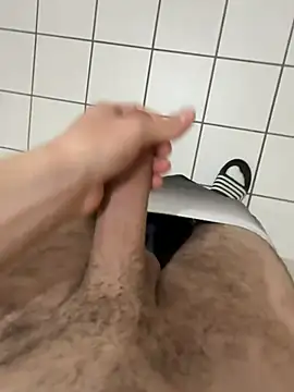 Snapshot of Dicksxd chatting on March 2026 09:33:02 AM Dicksxd online show from March 2026 09:33:02 AM