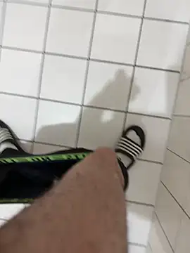 Dicksxd online show from May 2026 10:26:02 PM