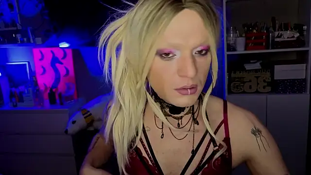 Kkkylie online show from February 2026 02:40:02 AM