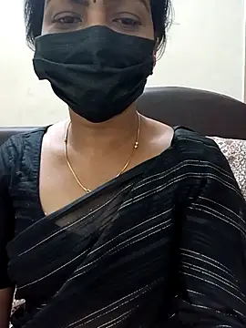 Snapshot of Rithya27 chatting on February 2026 06:15:02 PM Rithya27 online show from February 2026 06:15:02 PM