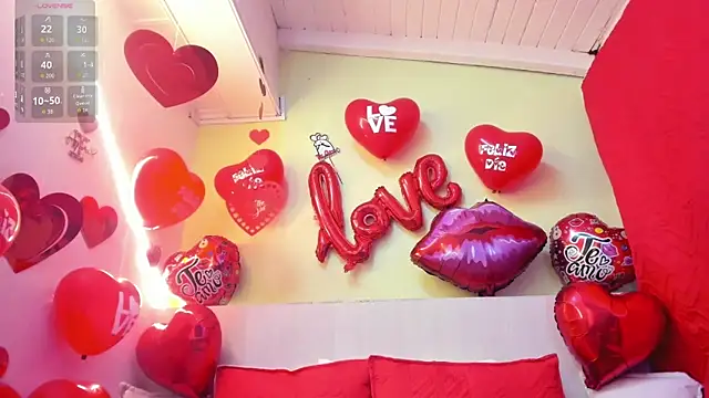 AtheneaArbelaez  online show from September 2025 12:51:02 PM