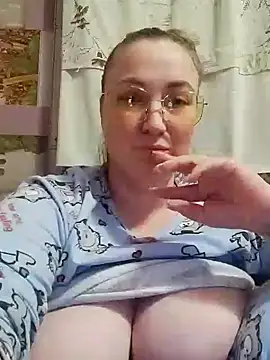 Kiss Eva online show from January 2025 06:03:02 PM