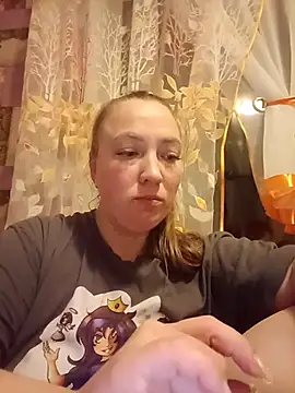 Kiss Eva online show from March 2026 08:27:02 PM