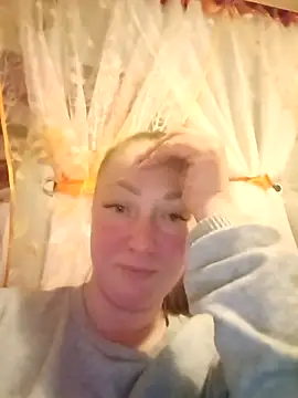 Kiss Eva online show from March 2026 06:02:01 PM