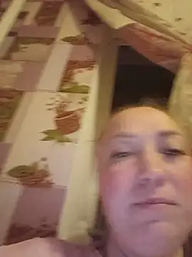 Kiss Eva online show from May 2026 06:47:02 PM