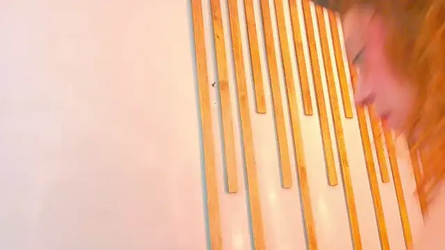 Snapshot of Angel_saez chatting on October 2025 12:04:02 PM Angel saez online show from October 2025 12:04:02 PM