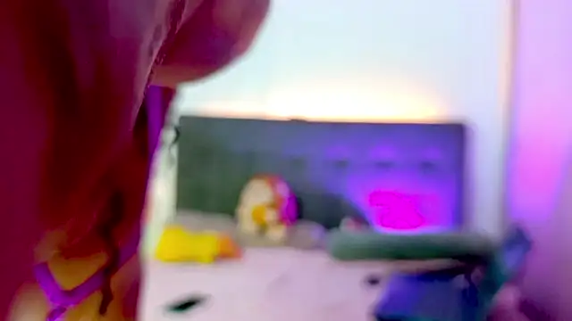 raven stonee online show from February 2026 11:56:02 PM