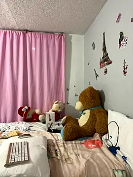 Snapshot of naomirouse_ chatting on October 2025 04:42:01 AM naomirouse  online show from October 2025 04:42:01 AM