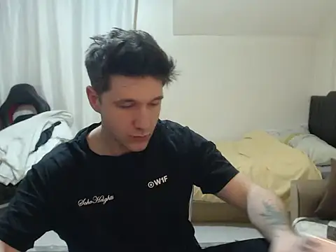 2handsomemann online show from May 2026 10:03:01 PM