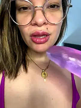 Snapshot of Pribaixinha chatting on November 2025 08:40:02 PM Pribaixinha online show from November 2025 08:40:02 PM