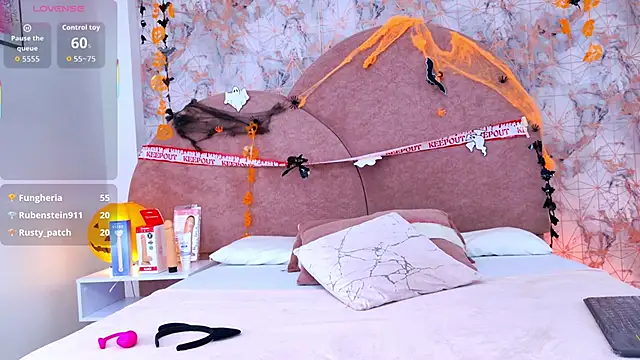 Snapshot of Samanta_Isel chatting on October 2025 03:56:02 AM Samanta Isel online show from October 2025 03:56:02 AM