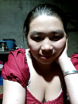 quynhkoolbae online show from November 2025 12:51:02 PM