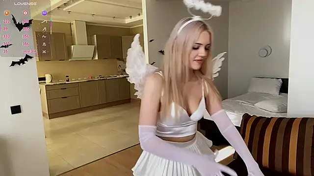 DestinyTurner online show from October 2025 07:08:01 AM