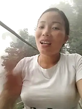 Snapshot of Annaacutee chatting on September 2025 11:01:02 AM Annaacutee online show from September 2025 11:01:02 AM