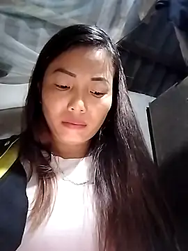 Annaacutee online show from November 2025 01:02:01 PM