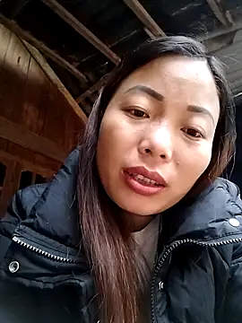 Annaacutee online show from November 2025 01:08:01 AM