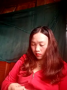 miumiu 00 online show from December 2025 04:10:01 AM